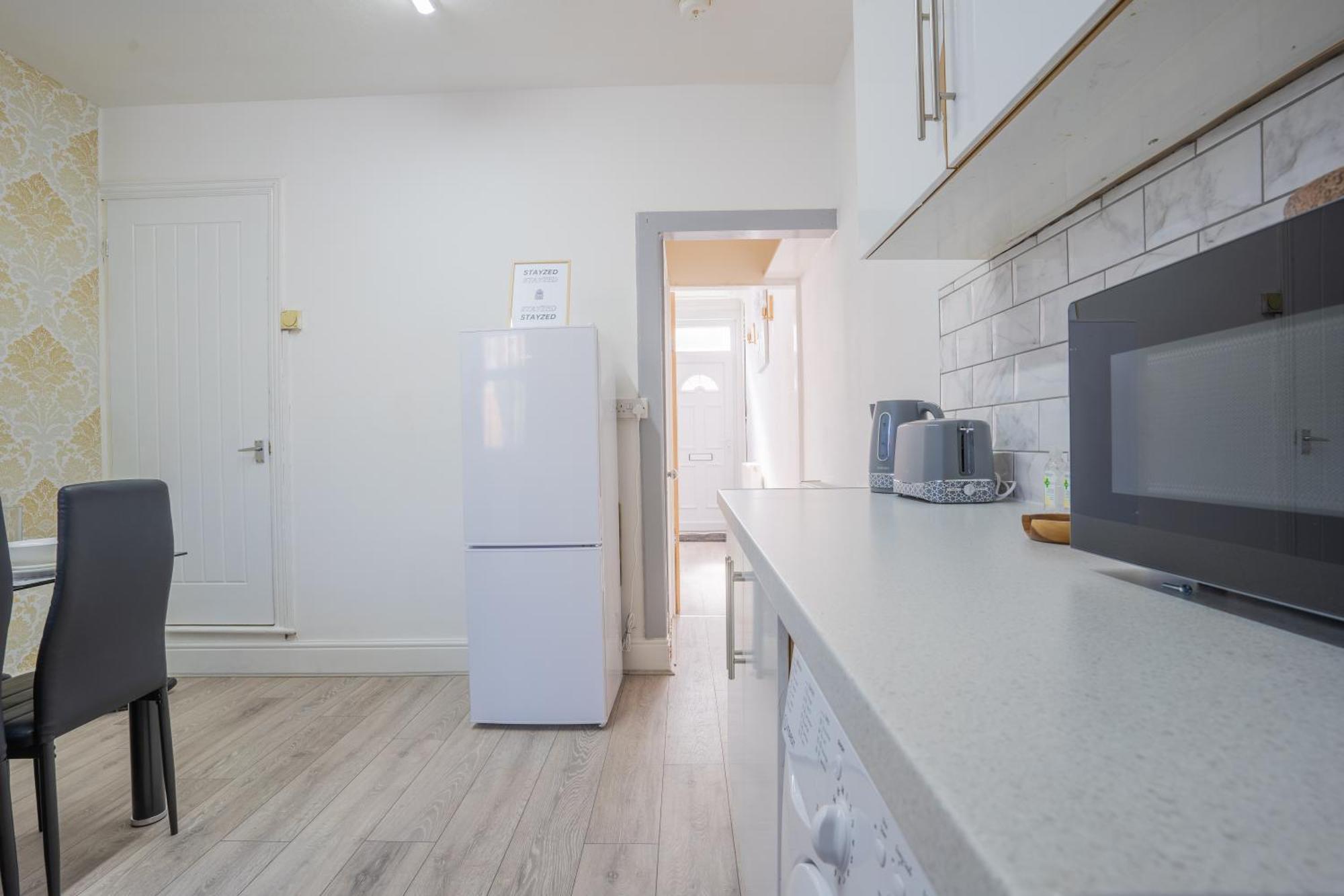 Stayzed E - Ng7 Free Wifi, Parking, Stylish House Near City Centre - Great For Tourists, Families, Contractors & Long Stays Нотингам Екстериор снимка